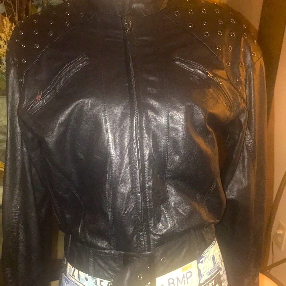 💯💯💯 Genuine Leather!!! Soft as cotton and warm as wool 😳Check this out